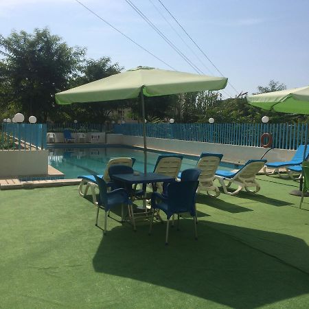 Queens Land Hotel Jounieh Kültér fotó