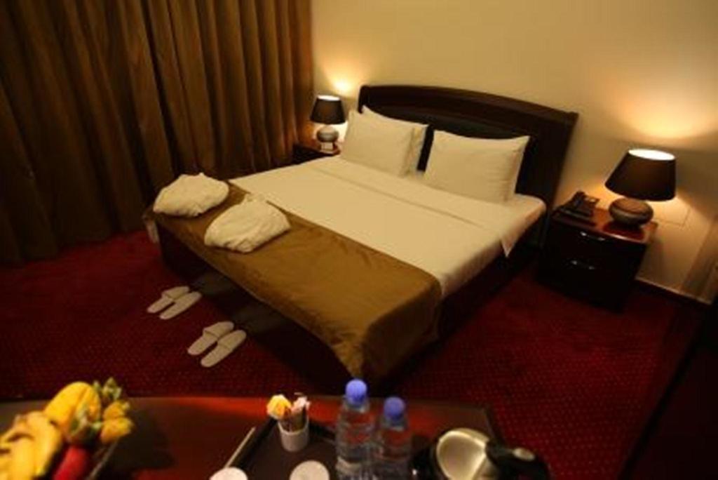 Queens Land Hotel Jounieh Kültér fotó
